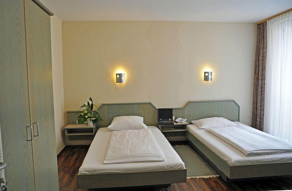 Hotel Astoria فرانكفورت المظهر الخارجي الصورة