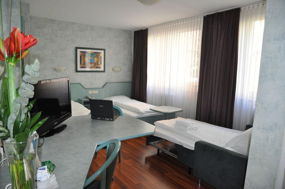 Hotel Astoria فرانكفورت المظهر الخارجي الصورة