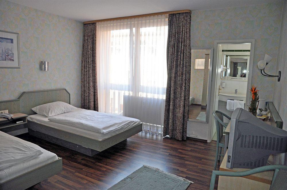 Hotel Astoria فرانكفورت المظهر الخارجي الصورة