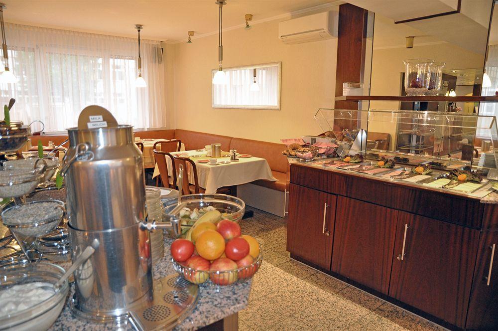 Hotel Astoria فرانكفورت المظهر الخارجي الصورة