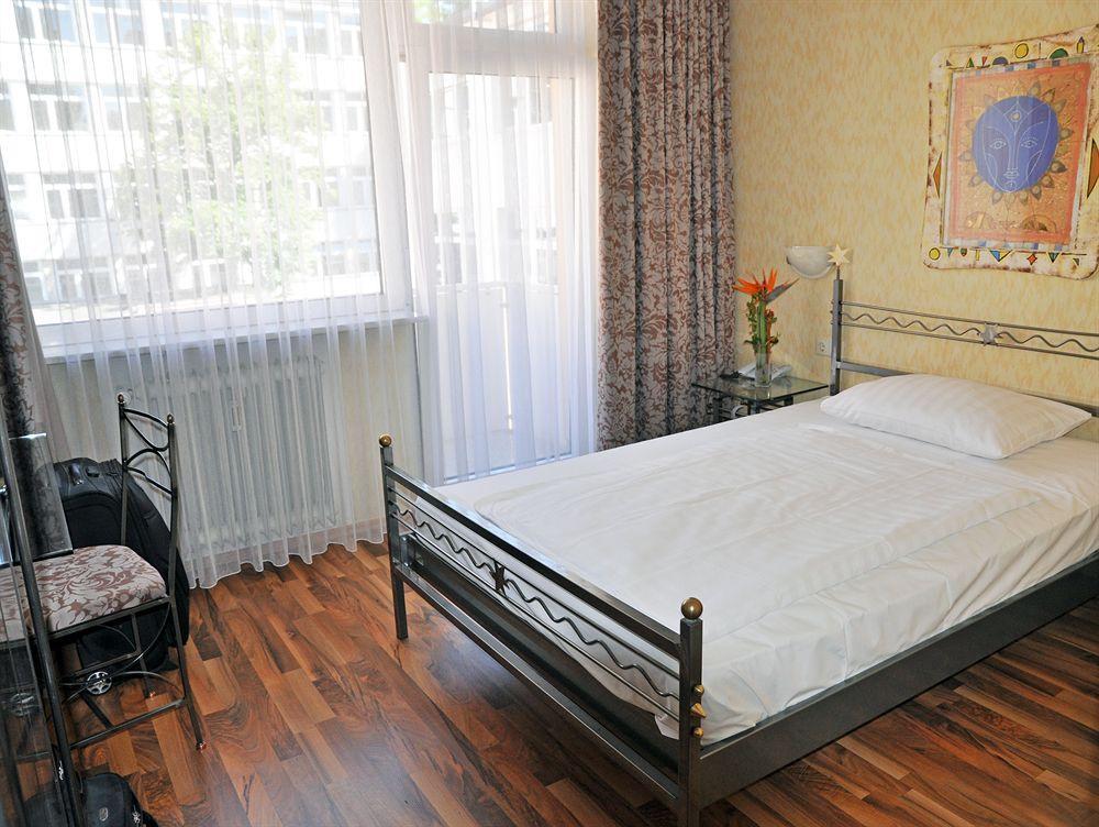 Hotel Astoria فرانكفورت المظهر الخارجي الصورة