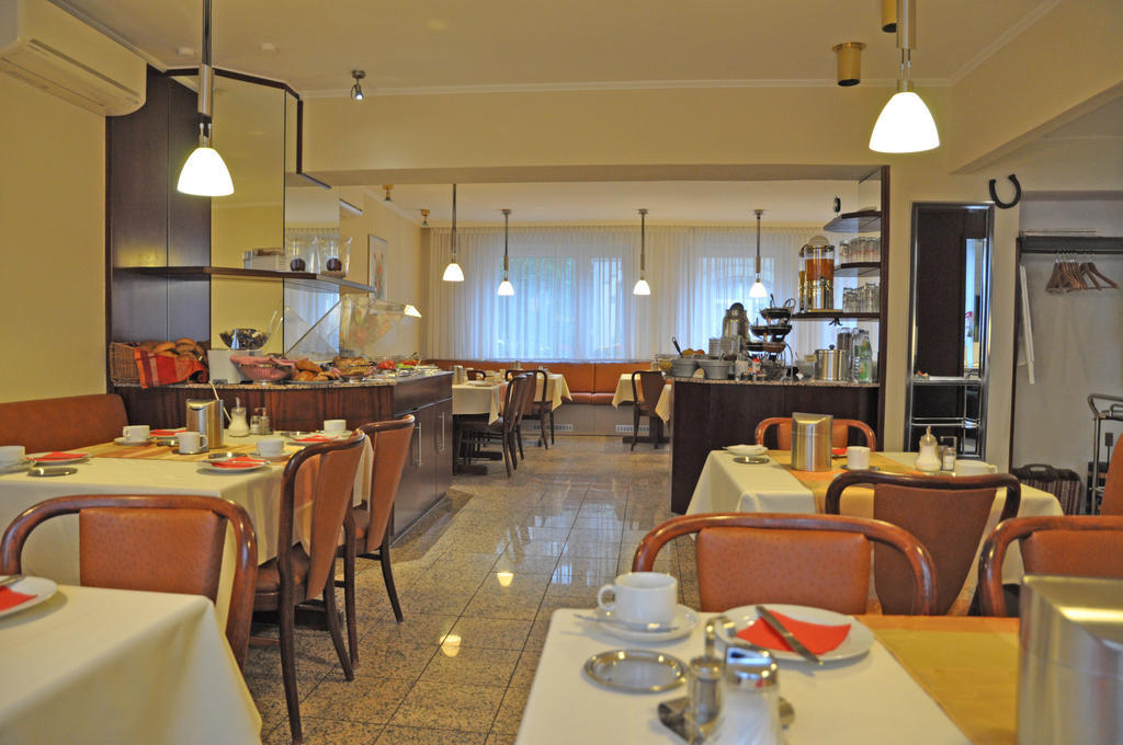 Hotel Astoria فرانكفورت المظهر الخارجي الصورة