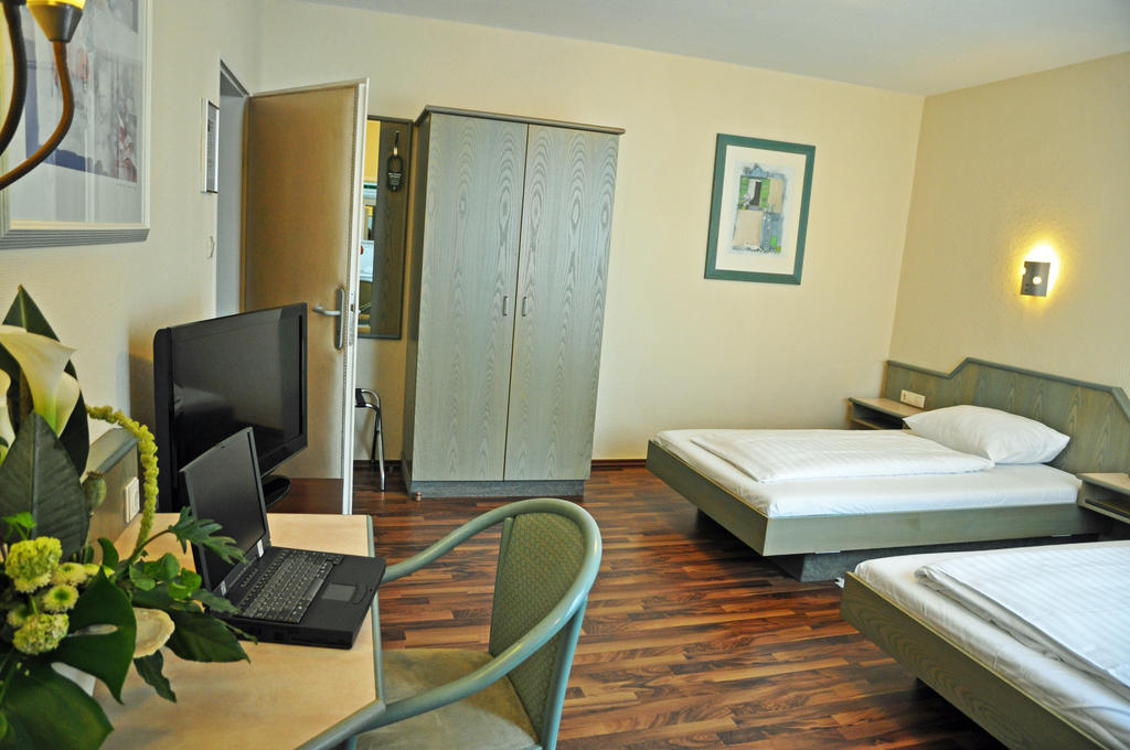 Hotel Astoria فرانكفورت المظهر الخارجي الصورة